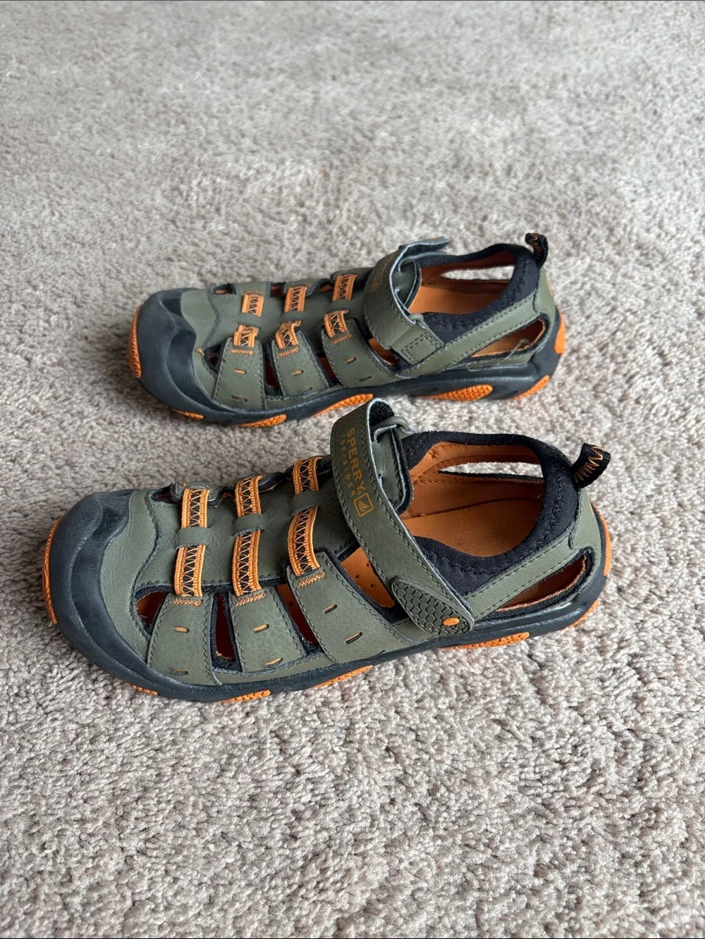 Sperry kids water
